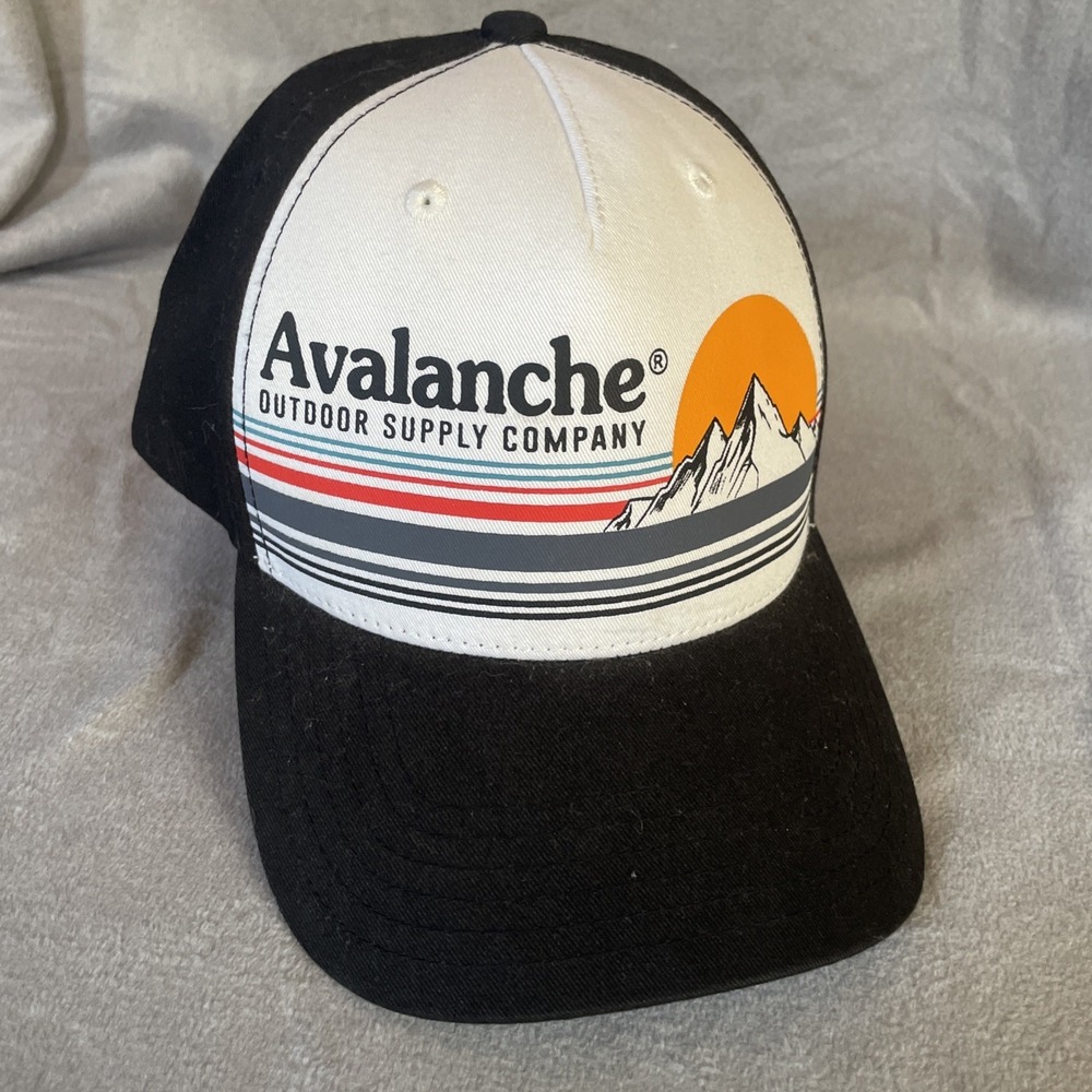 Avalanche Mens OSFM Baseball Hat Black White Mountain Graphic‎ Adjustable Strap